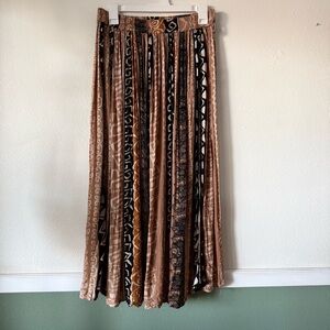 Elegant Multicolor Patterned Women's Skirt